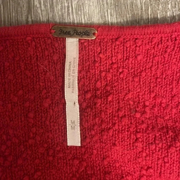 Free People popcorn v neck sweater Size Medium in Red - Picture 5 of 9